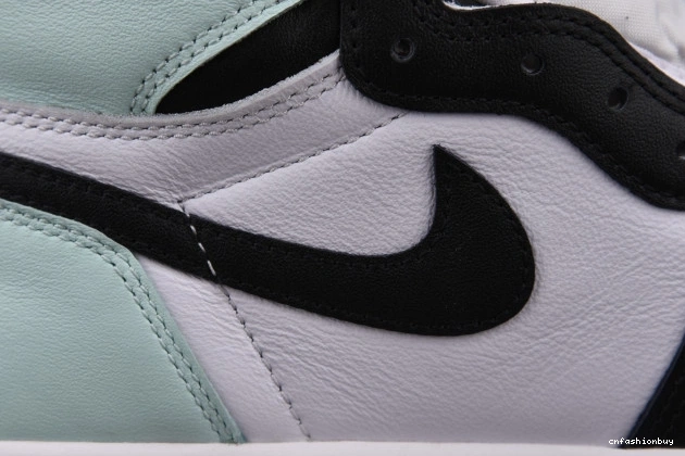 High 861428-100 Retro Jordan Igloo 1 1121